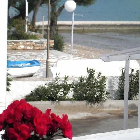 Moschoula Apartamento *