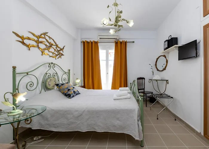 Moschoula * Platis Gialos (Sifnos)