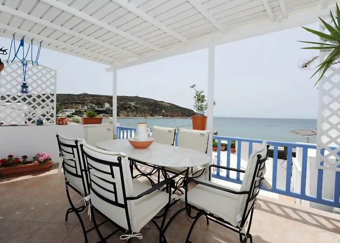 Moschoula * Platis Gialos (Sifnos)